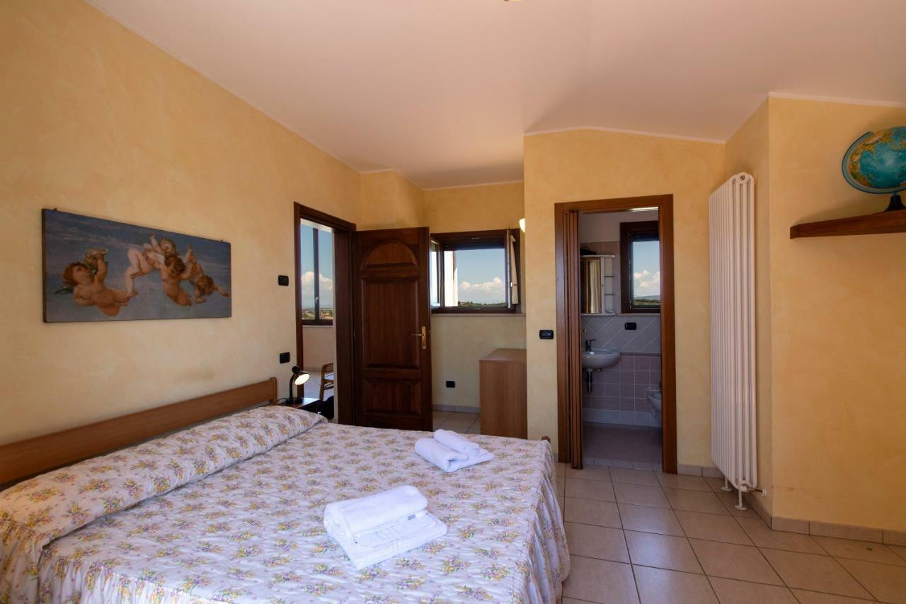 B&B La Casa Fra Gli Olivi Marsciano Exterior photo